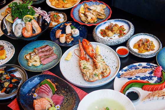 Saturday International Buffet - Amari Bangkok