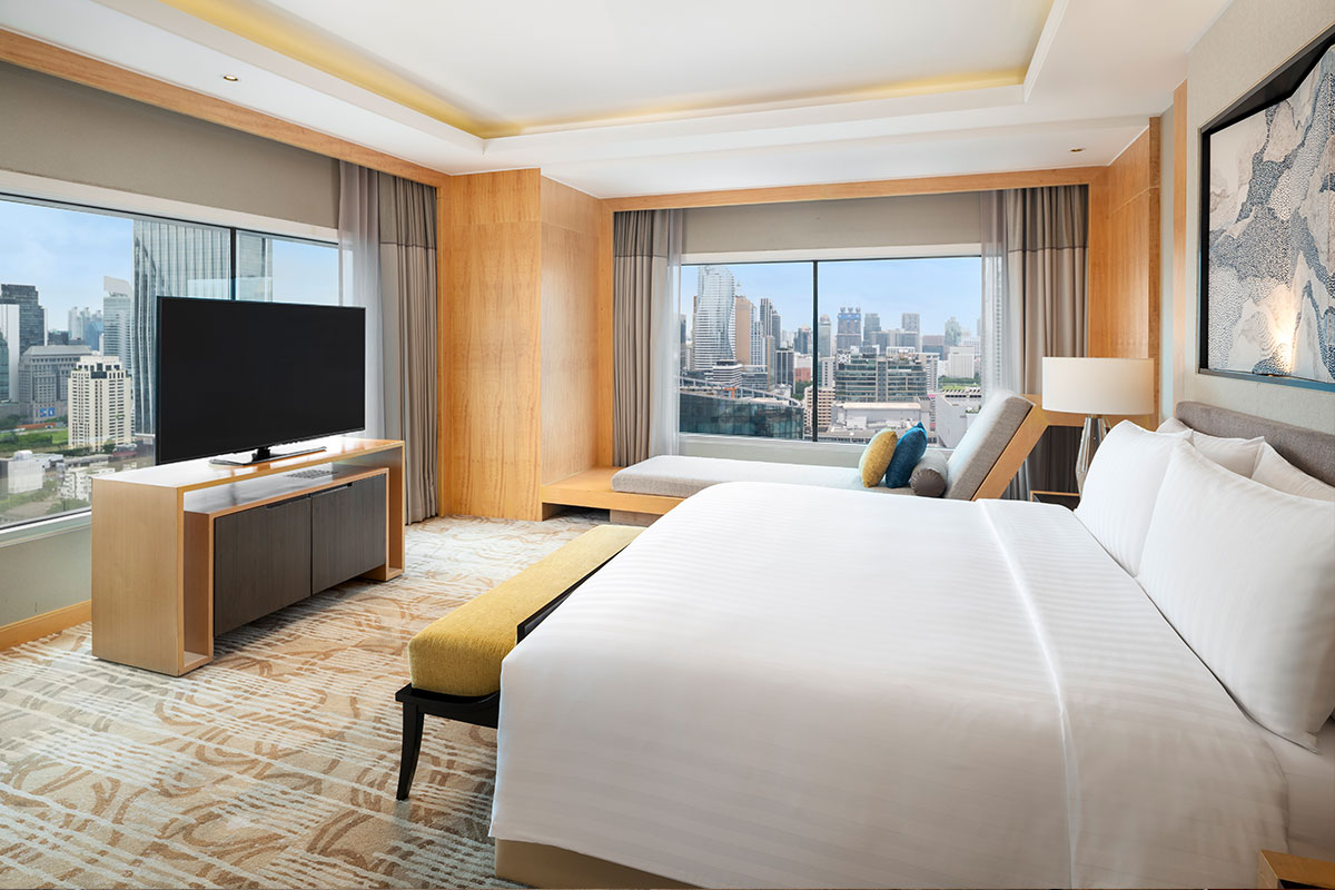 Club One Bedroom Corner Suite - Amari Bangkok