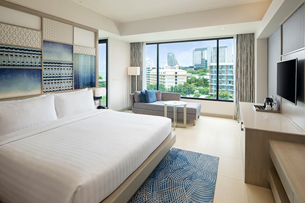 Deluxe Pool View - Amari Pattaya