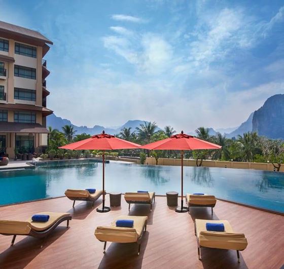 Beriadah - Amari Vang Vieng