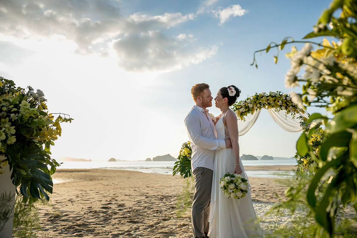 Western Wedding Ceremony - Amari Vogue Krabi